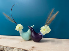 Load image into Gallery viewer, Perching Bird Vase